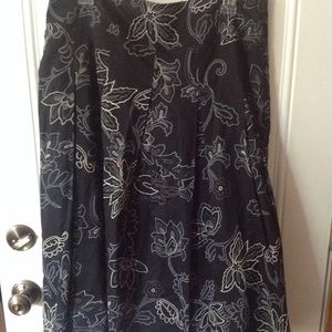 Apt 9 skirt